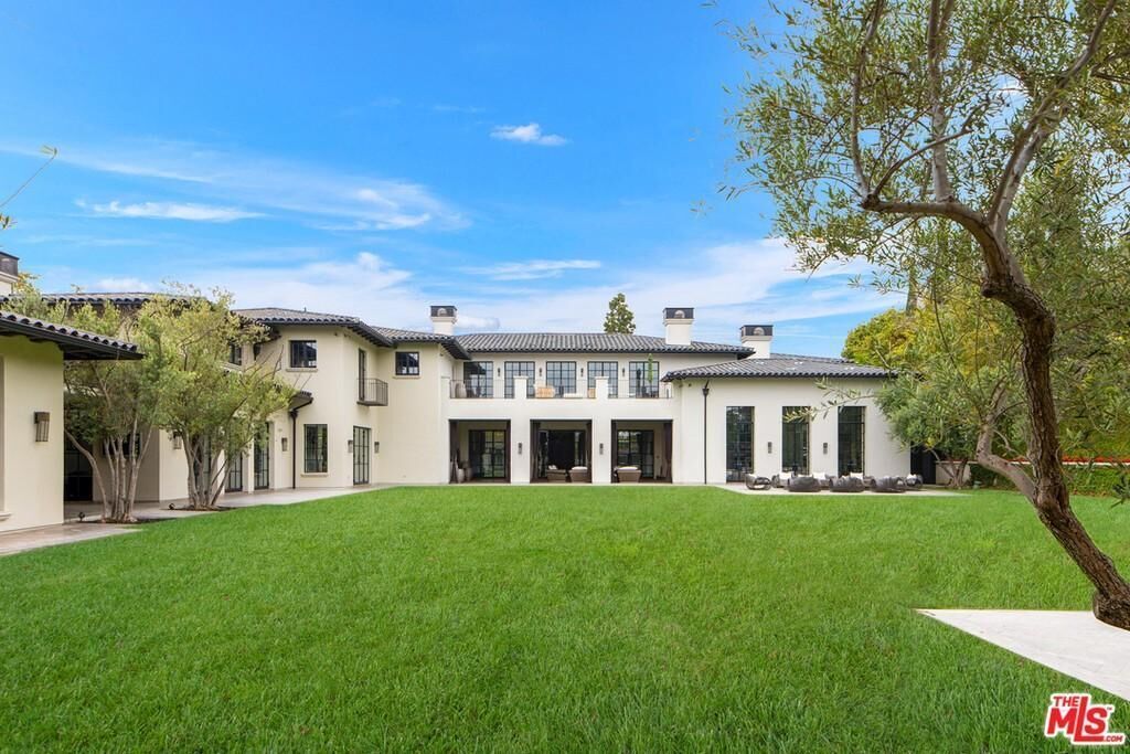 #17. 271 S Mapleton Dr, Los Angeles